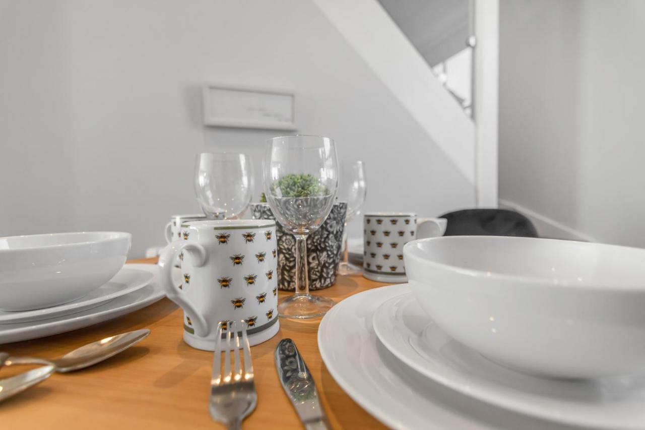 Surrey Street Duplex Appartement NWI Buitenkant foto