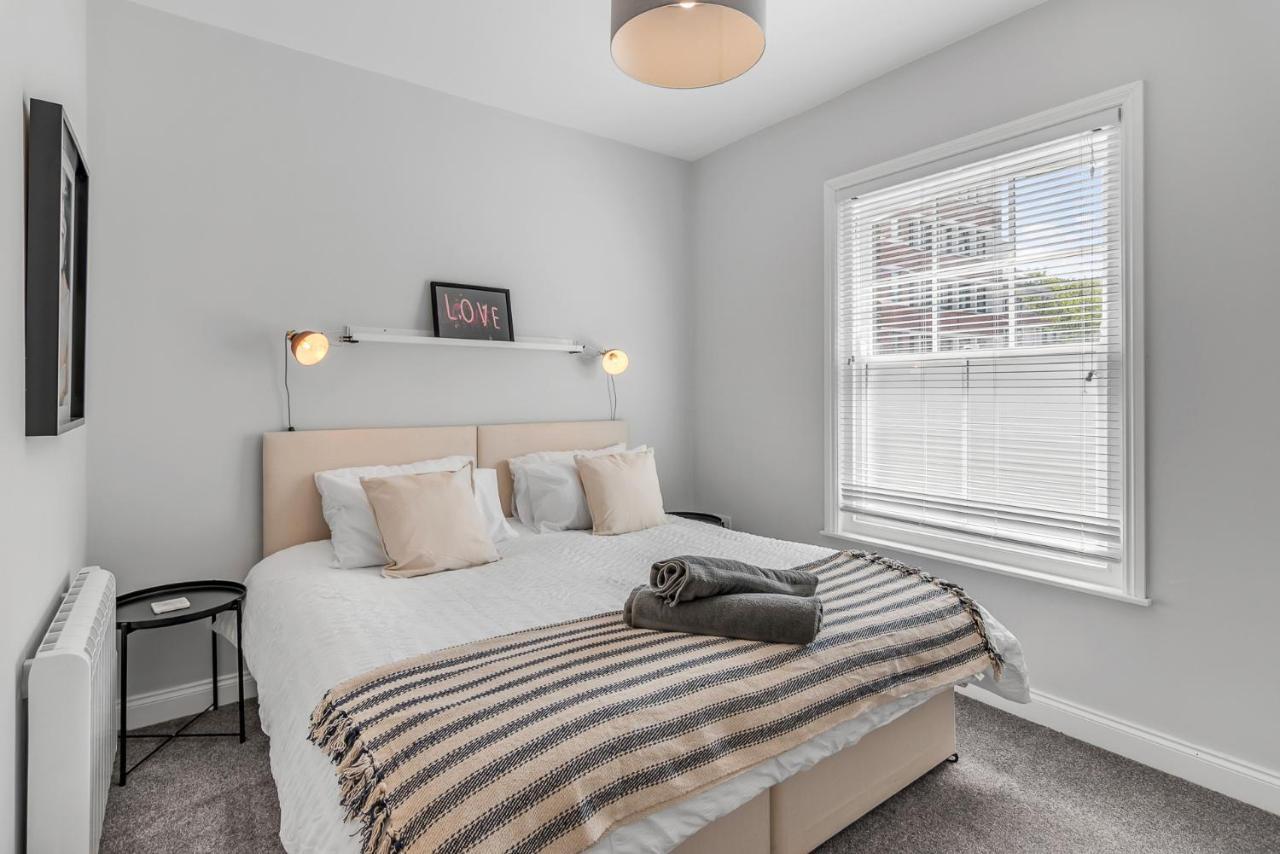 Surrey Street Duplex Appartement NWI Buitenkant foto