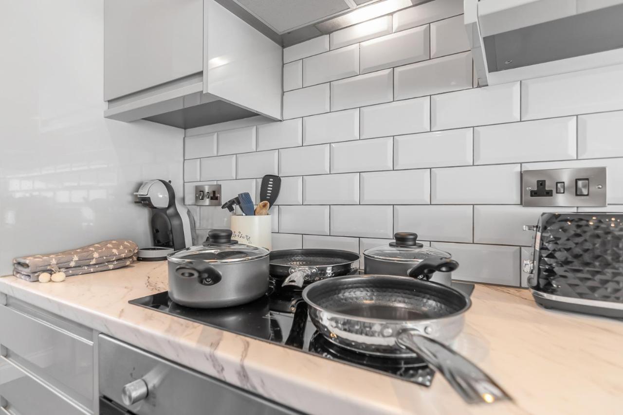 Surrey Street Duplex Appartement NWI Buitenkant foto