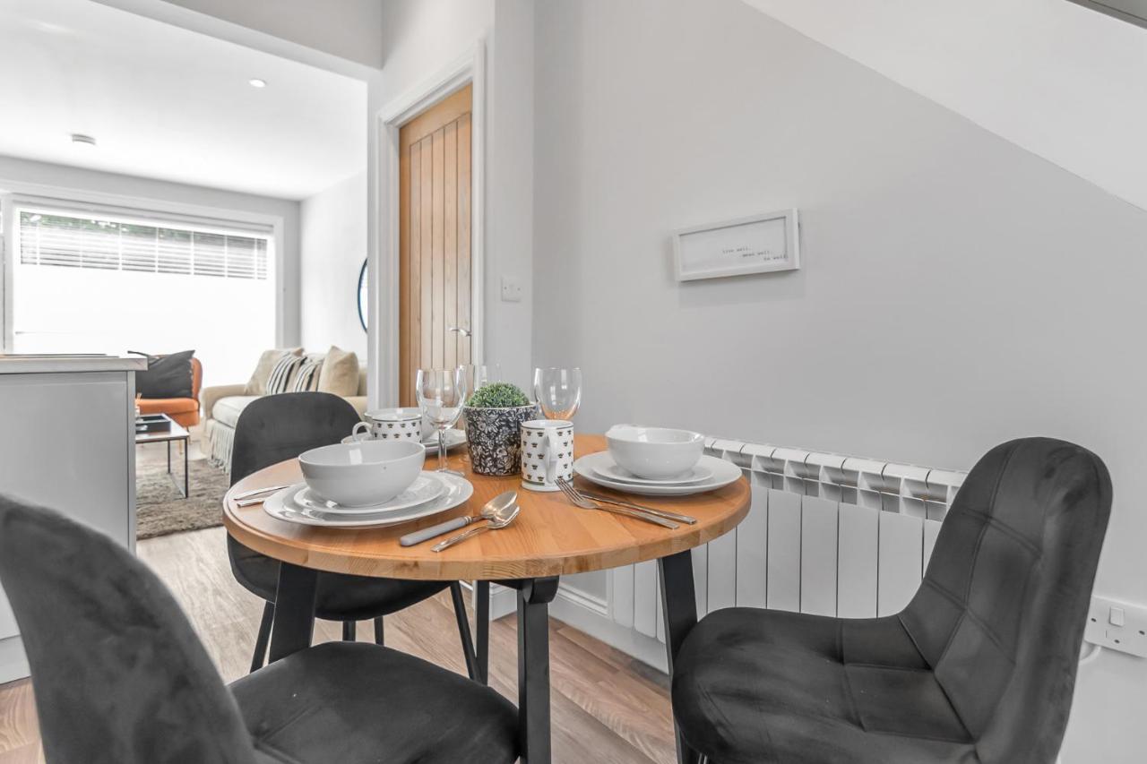 Surrey Street Duplex Appartement NWI Buitenkant foto